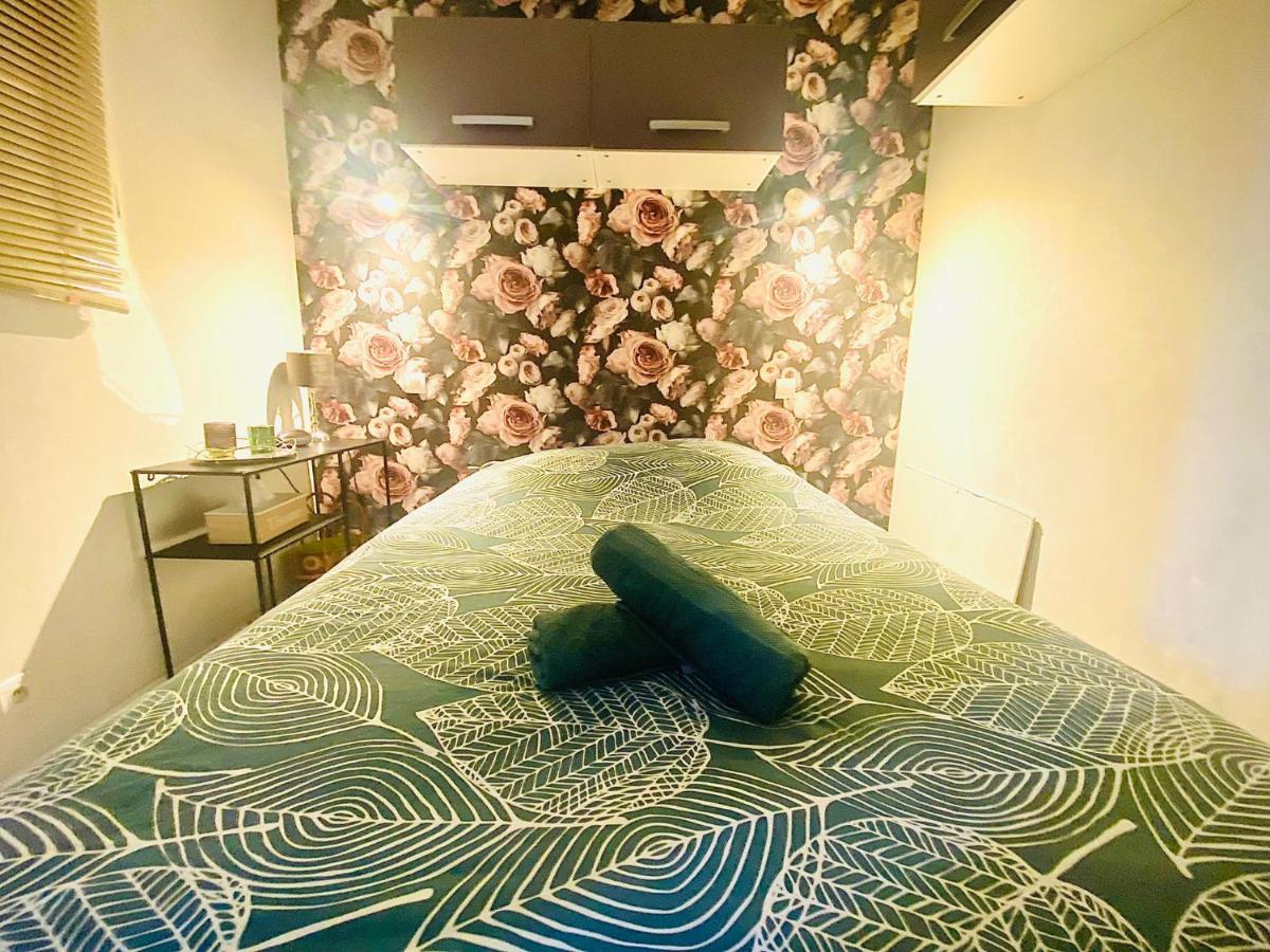 Appartement Proche Mer Avec Piscine Et Parking Фльори Екстериор снимка