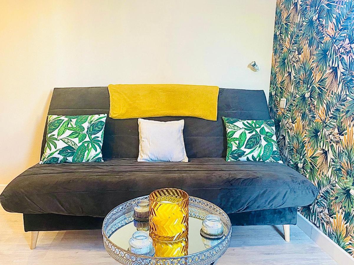 Appartement Proche Mer Avec Piscine Et Parking Фльори Екстериор снимка