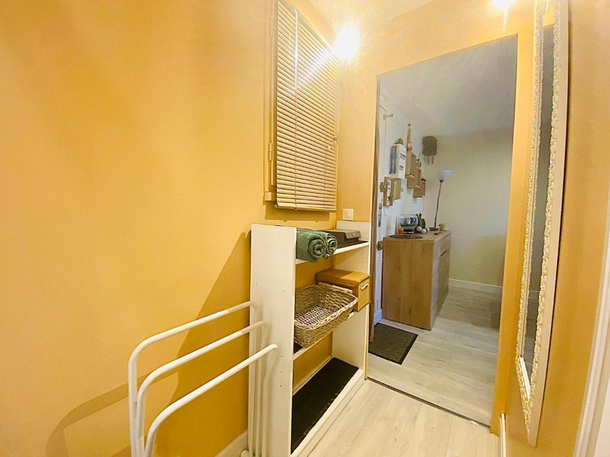 Appartement Proche Mer Avec Piscine Et Parking Фльори Екстериор снимка